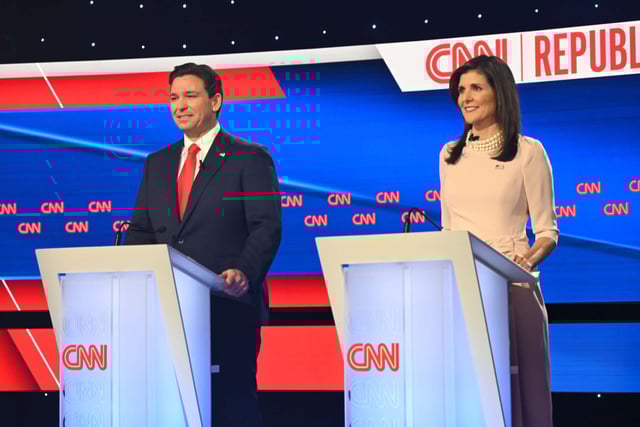 DeSantis and Haley next to each other on the debate stage
