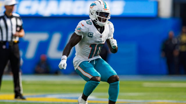 INGLEWOOD, CALIFORNIA - SEPTEMBER 10: Tyreek Hill #10 of the Miami Dolphins runs a route during a game against the Los Angeles Chargers at SoFi Stadium on September 10, 2023 in Inglewood, California.