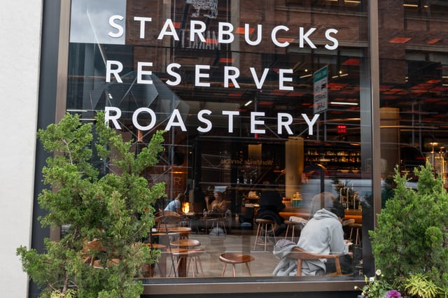 Starbucks Reports Q1 Earnings