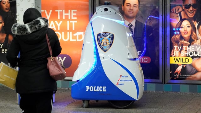 New York's subway robot is out of service, and no one is sad about it