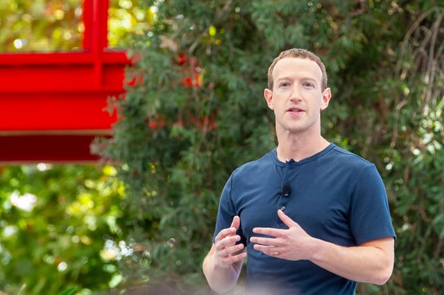27 September 2023, USA, Menlo Park: The founder and head of Facebook's Meta Group, Mark Zuckerberg, presents new devices and AI offerings at the Meta Connect developer conference. Among other things, the Quest 3 glasses were announced, which are designed to integrate digital content into real environments.