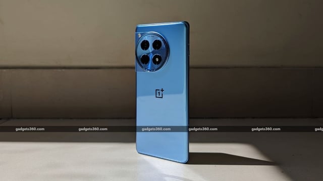 The OnePlus 12R is available in Iron Gray and Cool Blue colours