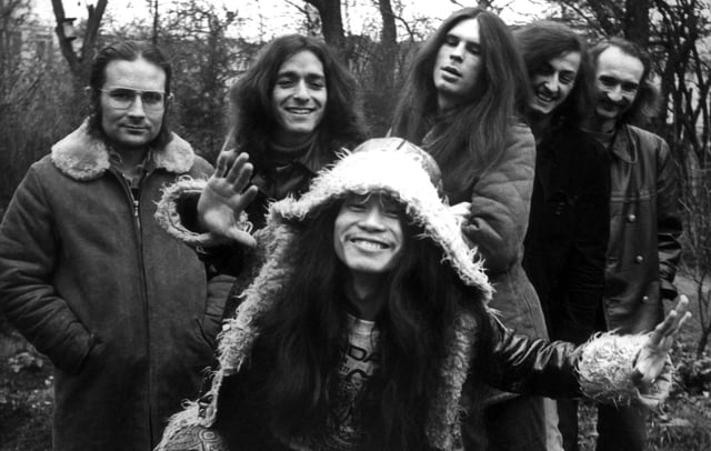 Can on 1 December 1971 in Hamburg. (L-r): Irmin Schmidt, Jaki Liebezeit, Michael Karoli, Ulli Gerlach, Holger Szukay, and Damo Suzuki in the front. (Photo by Jacques Breuer/picture alliance via Getty Images)