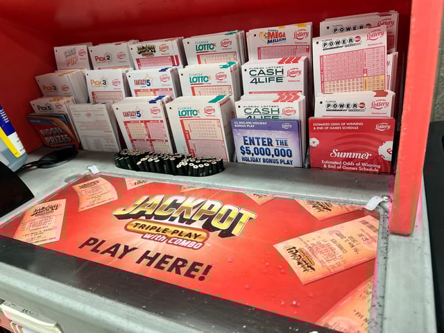 Powerball now at $270 million ahead of Monday's drawing.