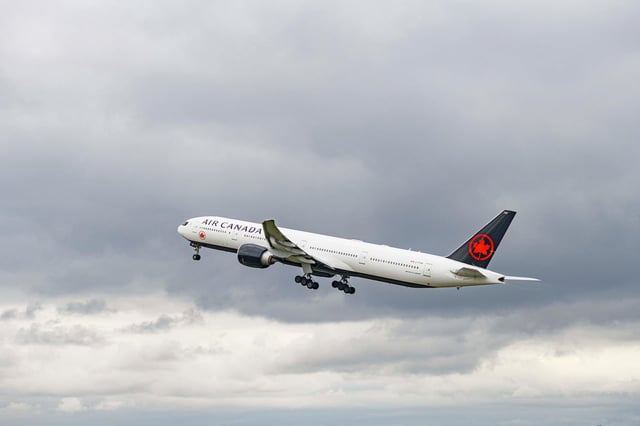 Air Canada flight, YUL