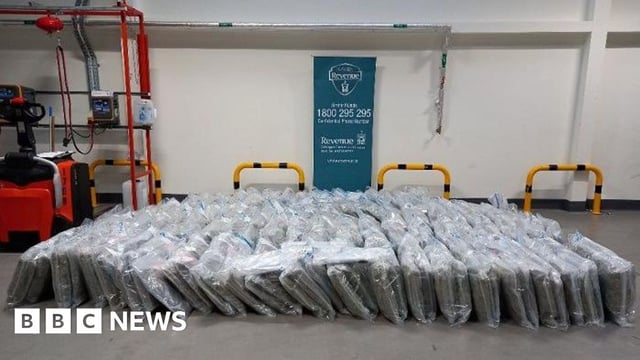 Drugs in plastic packaging