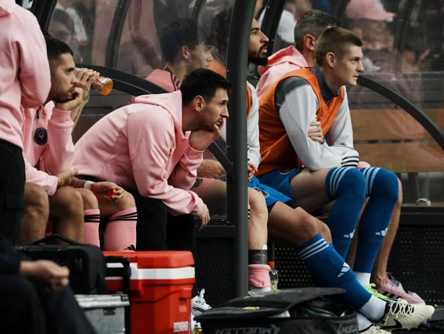Lionel Messi sits on the bench during Inter Miami’s match in Hong Kong. Photo: USA TODAY Sports via Reuters Con