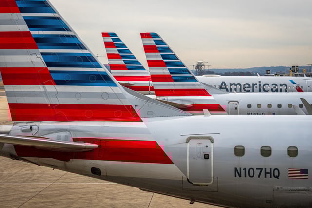 American Airlines planes