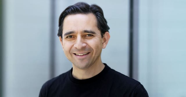 Headshot of Starknet Foundation CEO Diego Oliva