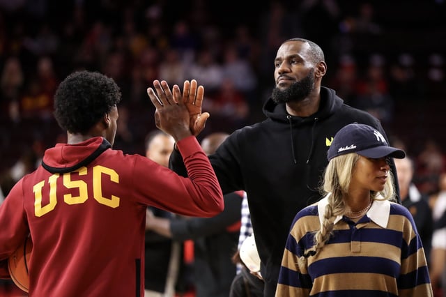 Bronny James LeBron James