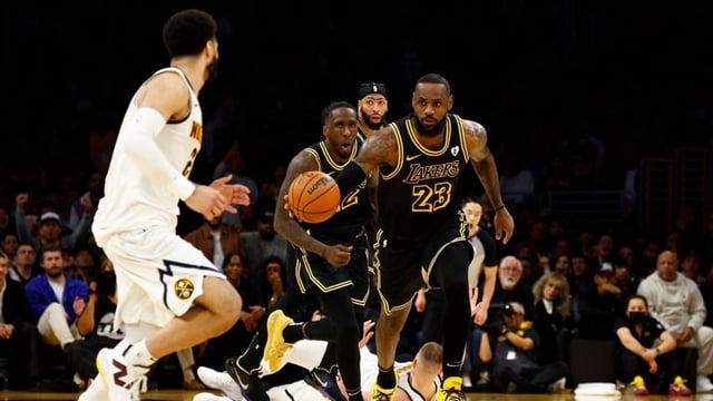 Lakers Nuggets