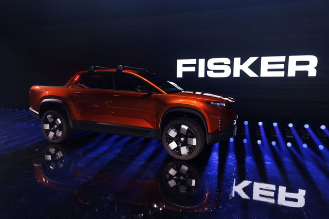Electric car company Fisker shows off its Alaska pickup truck in Huntington Beach, California, August 3, 2023.  REUTERS/Mike Blake 
