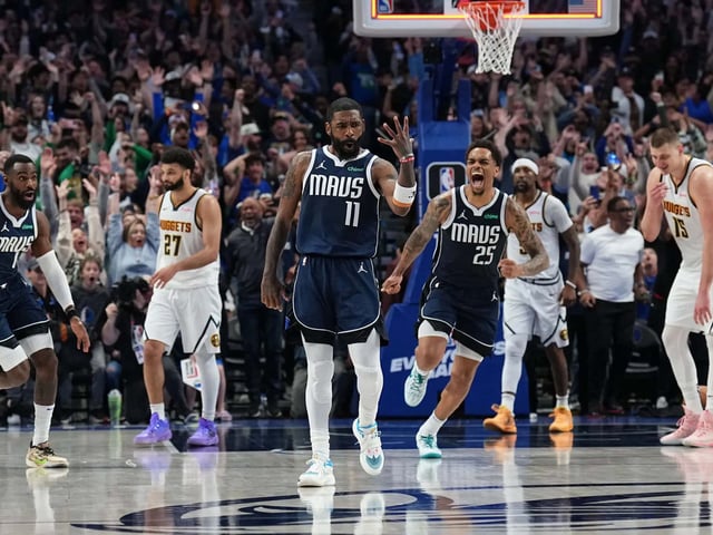 Kyrie Irving's Incredible Left Handed Running Floater Is One Of The Best Game Winners You'll Ever See