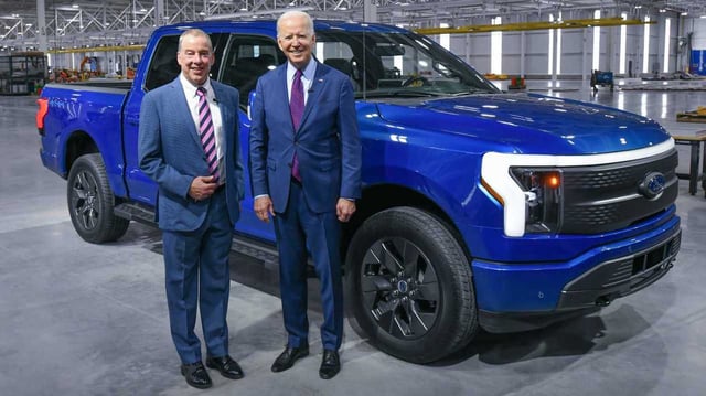 The EPA May Finalize Tough New Rules To Boost EV Sales This Week: Industry
