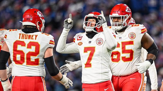 Kansas City Chiefs place kicker Harrison Butker (7) celebrates after kicking a field goal in the first quarter agains the Buffalo Bills Sunday, Jan. 21, 2024, at Highmark Stadium in Orchard Park, New York.