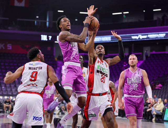 Ron Holland (with ball) plays for the G League Ignite and is expected to be a first-round NBA draft pick.