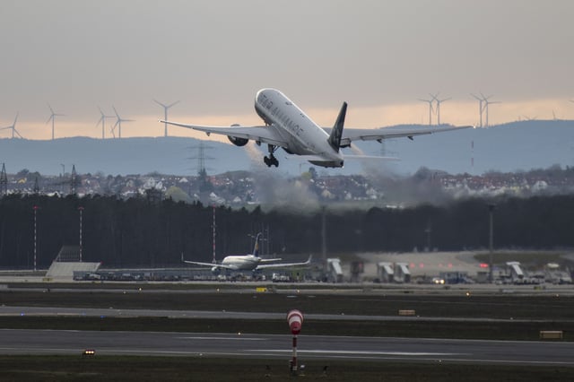 United Airlines plane at Frankfurt