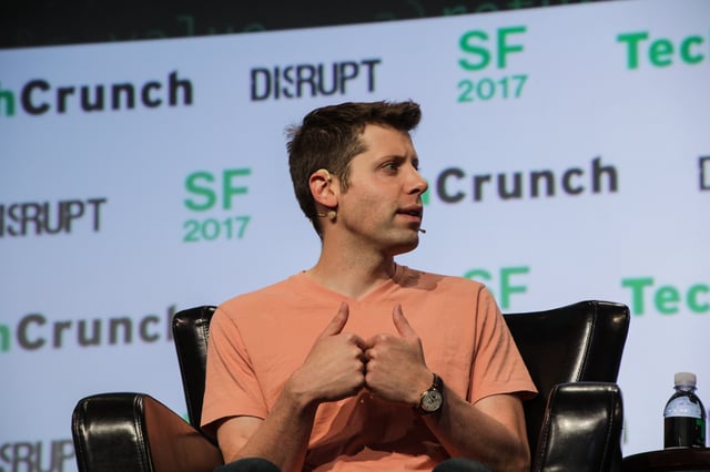 Sam Altman (Y Combinator) at TechCrunch Disrupt SF 2017