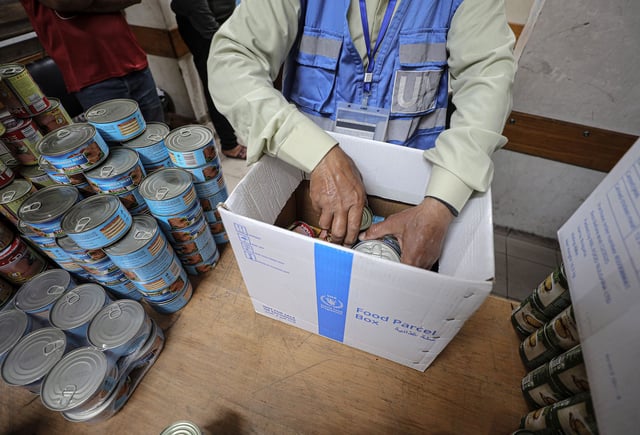 World Food Programme starts distributing food aid after a five-month gap in Gaza City, Gaza on April 17.