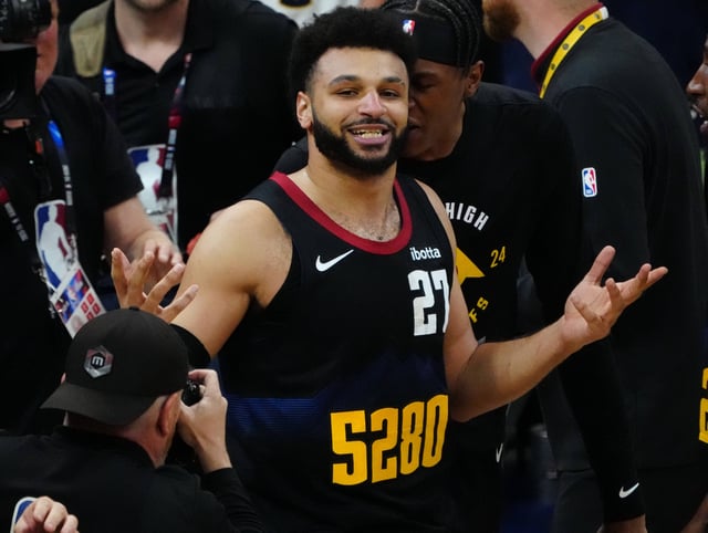 Jamal Murray reacts after his game-winning buzzer-beater against the Lakers.