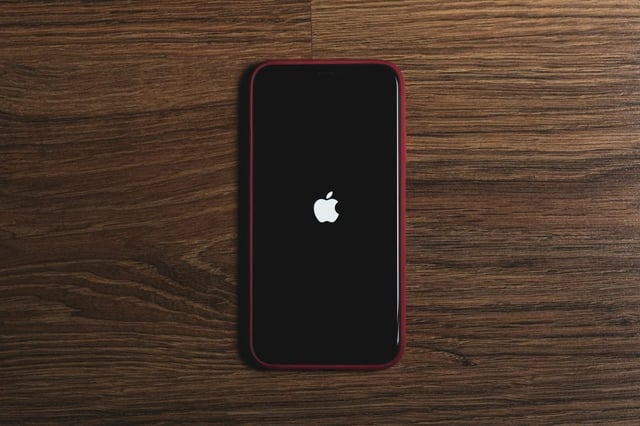 Reportedly, Apple is working on an AI-powered system-wide visual lookup feature