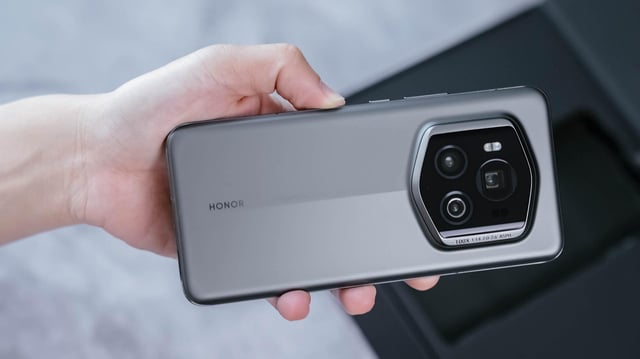 HONOR Magic6 Pro Porsche Design