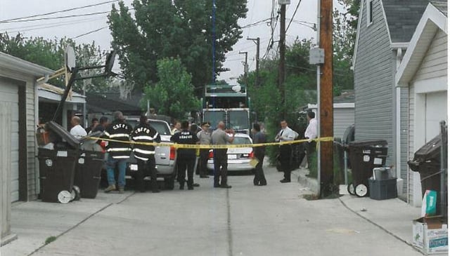 Antoinette Briley’s twin sons were found by a waste management employee June 6, 2003, as they were emptying the trash bins in an alley in the 4800 block of South Latrobe Avenue, in unincorporated Stickney Township.