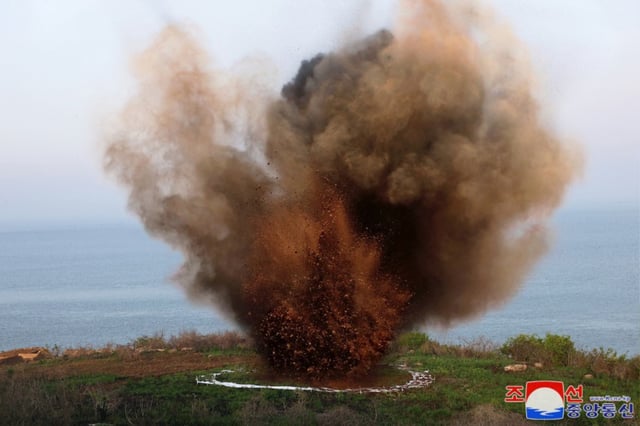 Nortk Korean Rocket Hits Target