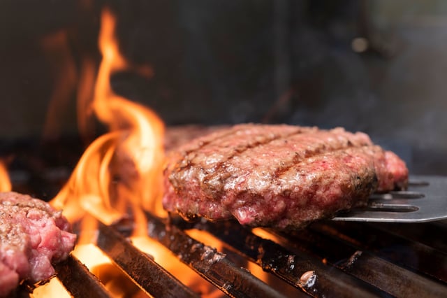 New USDA experiments with a stand-in virus for bird flu found reduced levels of live virus in rare burgers.
