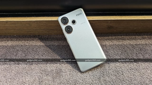 Poco F6 5G runs on Androidn 14 based HyperOS