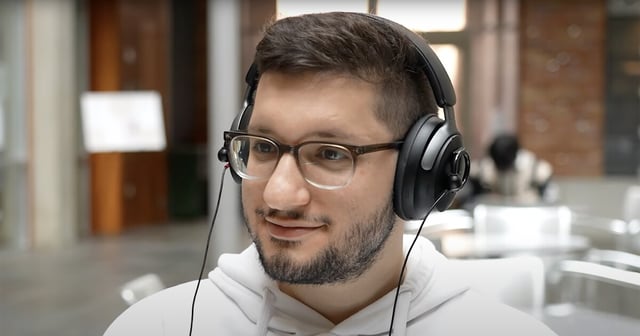 Headphones that use AI to single out one voice in a crowded space