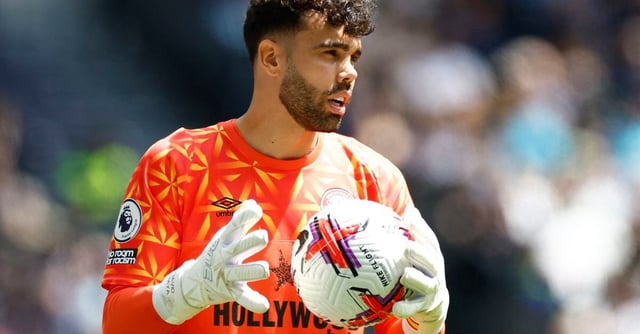 Soccer Football - Premier League - Tottenham Hotspur v Brentford - Tottenham Hotspur Stadium, London, Britain - May 20, 2023 Brentford's David Raya Action Images via Reuters/Peter Cziborra/File pHoto