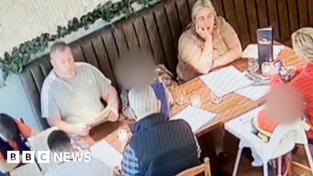 couple in a restaurant eating