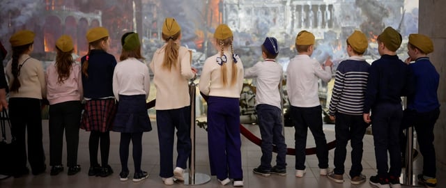 TOPSHOT - Children visit the Museum of the Great Patriotic War, also known as the Victory Museum, at Poklonnaya Hill in western Moscow on May 8, 2024. (Photo by Natalia KOLESNIKOVA / AFP) (Photo by NATALIA KOLESNIKOVA/AFP via Getty Images)