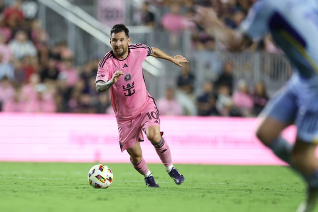 Lionel Messi playing against Atlanta United.