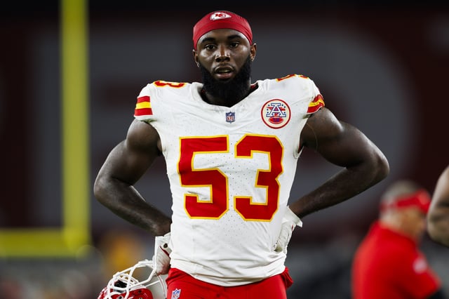 Chiefs DL BJ Thompson