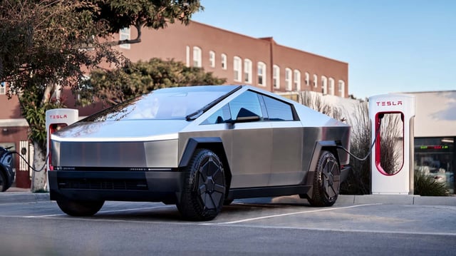 Tesla Cybertruck Deliveries Reportedly Halted Due To Safety Issue: Tesla Cybertruck, Recalls