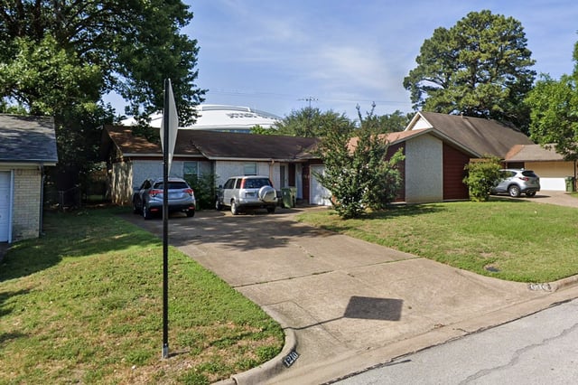 The house Karen Walker allegedly left to Regla "Su" Becquer in her will before Walker died.