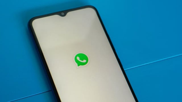 Users may have to download language packs to access live translation feature on WhatsApp