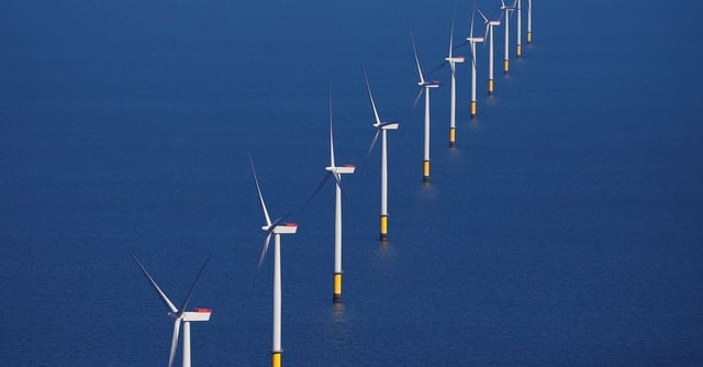 General view of the Walney Extension offshore wind farm operated by Orsted off the coast of Blackpool, Britain, September 5, 2018. REUTERS/Phil Noble