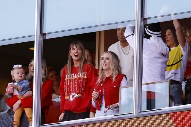 Taylor Swift and Travis Kelce