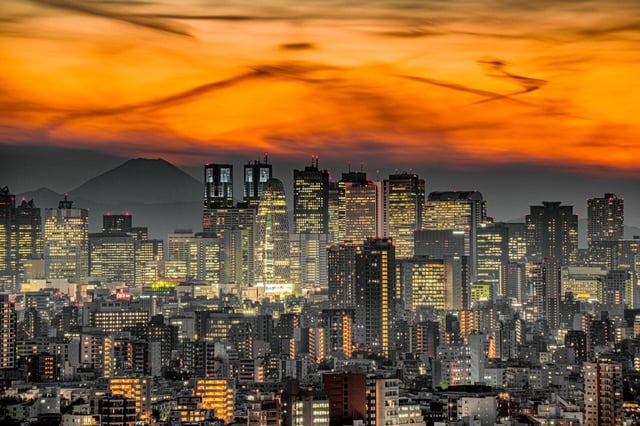 The upwards of expansion of cities is no longer limited to huge metropolises like Tokyo. © Nryate via Wikimedia Commons