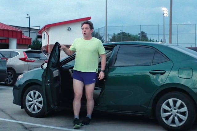 Beck Bennett in 'Office Race'