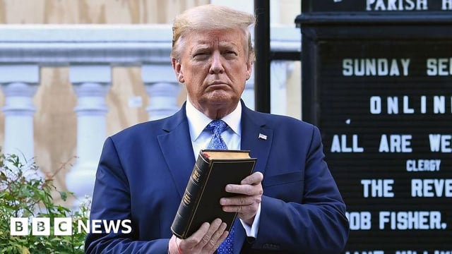 Trump holds a Bible in Washington in 2020