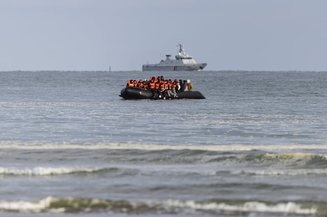 Migrants English Channel