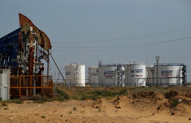 A view shows tanks at the Airankol oil field operated by Caspiy Neft in the Atyrau Region, Kazakhstan August 22, 2024. REUTERS/Pavel Mikheyev/File Photo