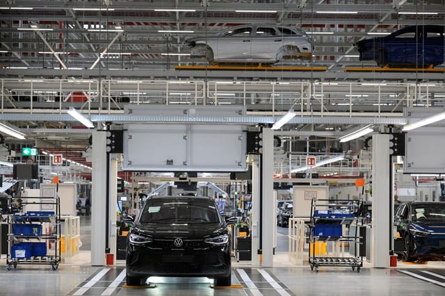 General view at the Volkswagen plant in Emden, Germany September 20, 2024. REUTERS/Fabian Bimmer/File Photo