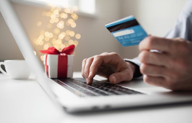 Online holiday sales, especially on mobile devices, are expected to hit records this holiday season.